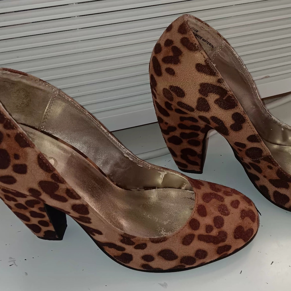 BONGO Animal Print Women's Heels